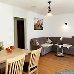 Apartmenthaus Ahorn Apartamento *